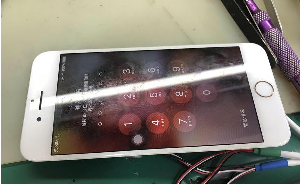 iphone7 白苹果维修